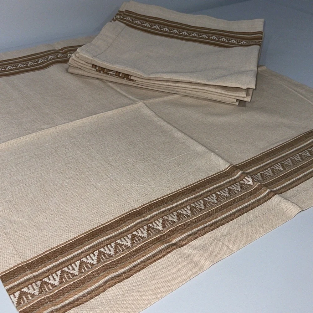 Crate & Barrel Ashi Napkins Desert sand Aztec geometric pattern cotton